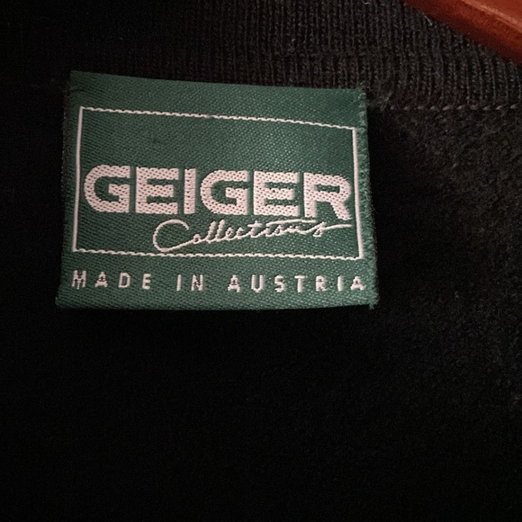 Vintage Geiger Women's Boiled
Wool Black Unlined Jacket Blazer
Cardigan L - Picture 3 of 10